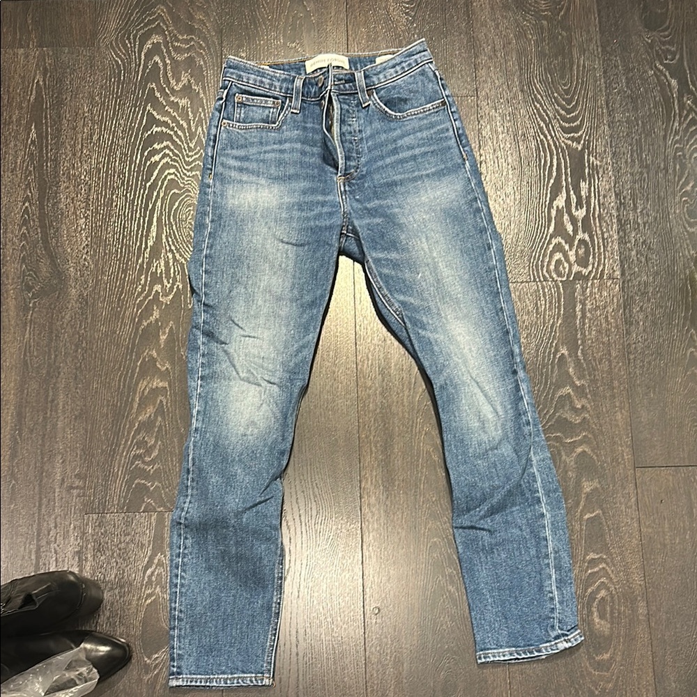 Stylish Blue Women's Straight Jeans